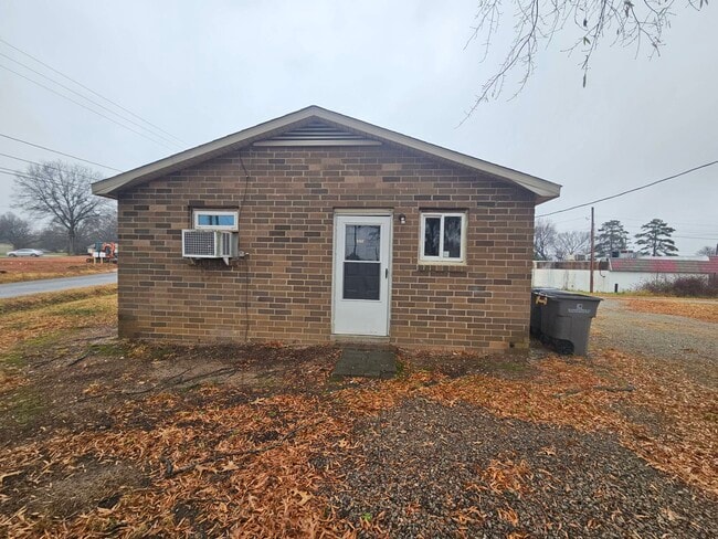 3052 Clermont Ave in Kannapolis, NC - Building Photo - Building Photo