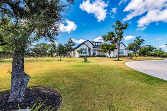 108 Gaucho Wy in Dripping Springs, TX - Building Photo - Building Photo