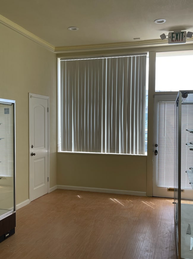 420 San Mateo Ave in San Bruno, CA - Building Photo - Building Photo