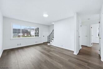 46 Glenwood Ave in Parsippany Troy Hills, NJ - Building Photo - Building Photo