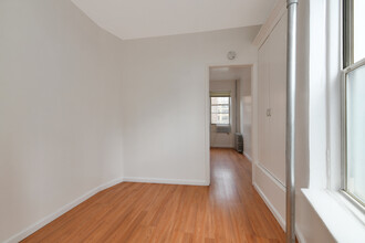 47th Street Apartments in New York, NY - Building Photo - Building Photo