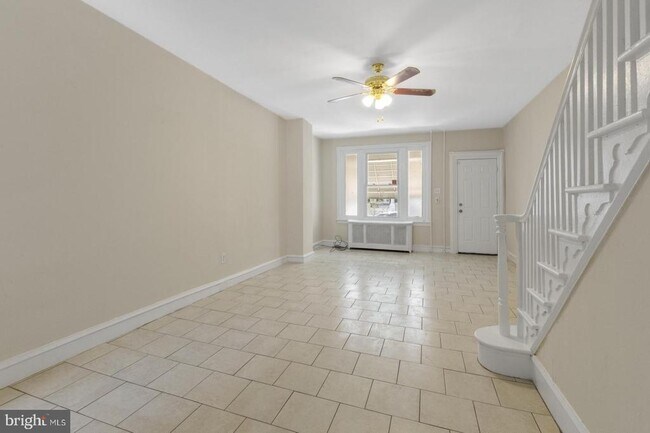 2323 E Cambria St in Philadelphia, PA - Building Photo - Building Photo