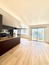 18020 Prairie Ave in Torrance, CA - Building Photo - Building Photo