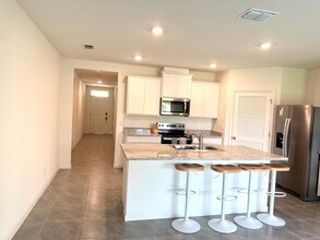 443 Seafoam Cir in Fort Pierce, FL - Building Photo - Building Photo