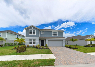 8805 Cascade Price Cir in North Fort Myers, FL - Building Photo - Building Photo