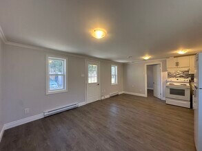 4059 45 in Cobourg, ON - Building Photo - Building Photo