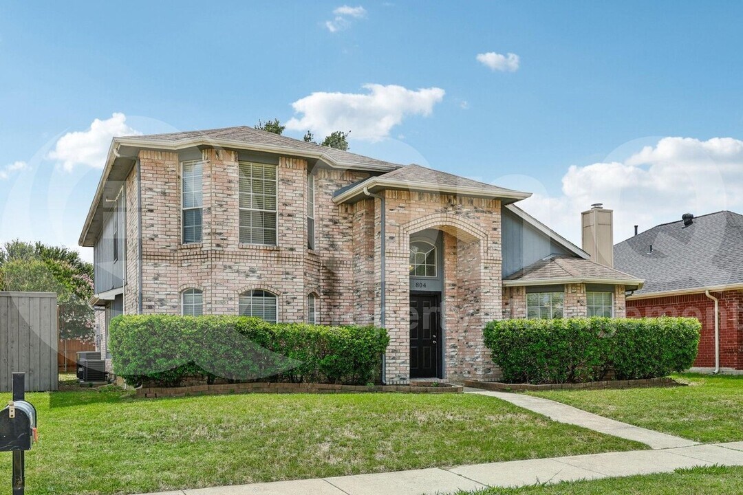 804 Squire Ct in Allen, TX - Foto de edificio
