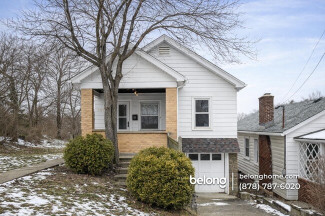 property at 1726 Warriors Rd