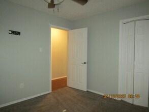 2405 NW Robinhood Dr in Lawton, OK - Building Photo - Building Photo