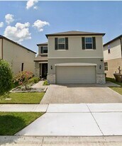2643 E Lake Pointe Dr in Kissimmee, FL - Building Photo