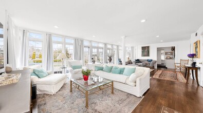 274 Majors Path in Southampton, NY - Building Photo - Building Photo