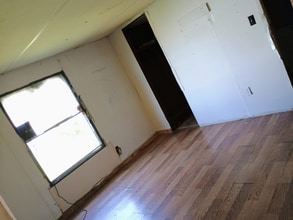 121 S Pine St in Nashville, AR - Building Photo - Building Photo
