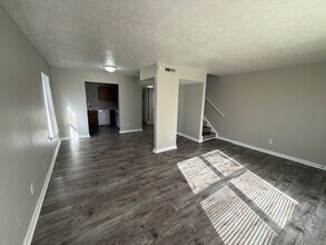 926 W 26th St in Indianapolis, IN - Building Photo - Building Photo