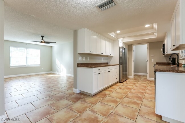 property at 2124 Briant St