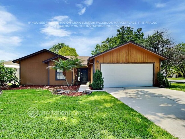 property at 158 Annandale Dr E