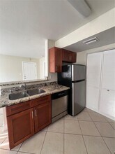 3954 NW 87th Ave in Sunrise, FL - Building Photo - Building Photo