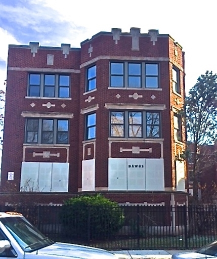 Kingston Apartments in Chicago, IL - Building Photo