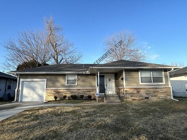 property at 4141 E 36th Pl