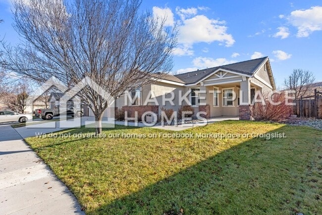 3681 Hawkings Ct in Sparks, NV - Building Photo - Building Photo
