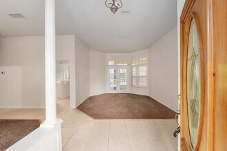 7013 NW 50th Terrace in Gainesville, FL - Building Photo - Building Photo