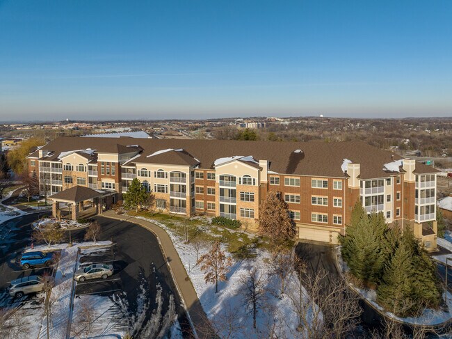 Chateau Ridge Condominiums
