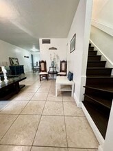 6023 SW 69th St in South Miami, FL - Building Photo - Building Photo