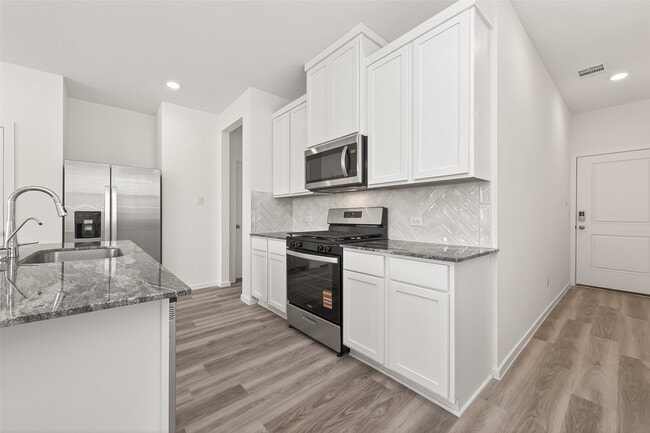 property at 7554 Linda Lk Ct