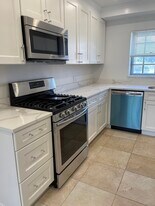153 Lake Shore Rd, Unit 1 in Boston, MA - Building Photo