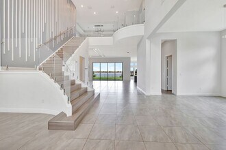 8660 W Parkland Bay Trl in Coral Springs, FL - Building Photo - Building Photo