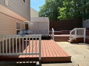 2716 Midway Park Ct in Raleigh, NC - Building Photo - Building Photo