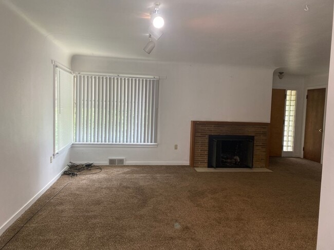 1040 NE Alfred Ln in Pullman, WA - Building Photo - Building Photo