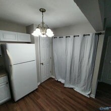 12009 Sugar Mill Cir in Huntsville, AL - Building Photo - Building Photo