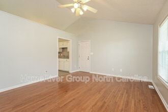 4735 Beckel Rd in Winston-Salem, NC - Building Photo - Building Photo