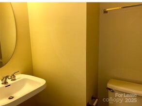 6217 Chavel Ln in Charlotte, NC - Building Photo - Building Photo