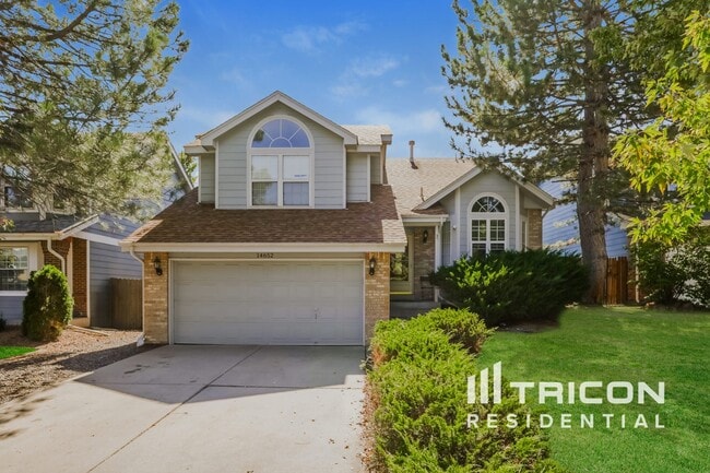 property at 14652 E Bellewood Pl