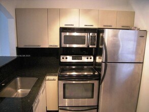 701 Euclid Ave in Miami Beach, FL - Building Photo - Building Photo