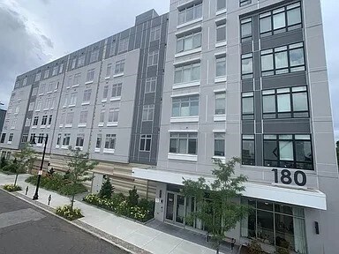 180 Telford St in Boston, MA - Building Photo