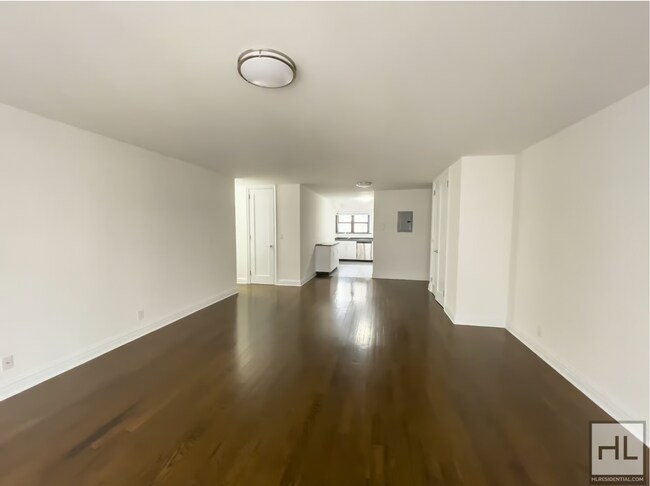 East 89 Street in New York, NY - Building Photo - Building Photo