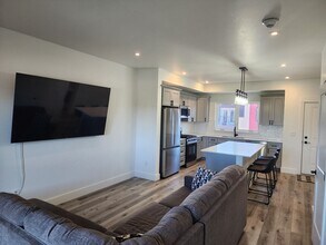 1704 West Lincoln Street-Unit -1704 W Lincoln 7C in Bozeman, MT - Building Photo - Building Photo