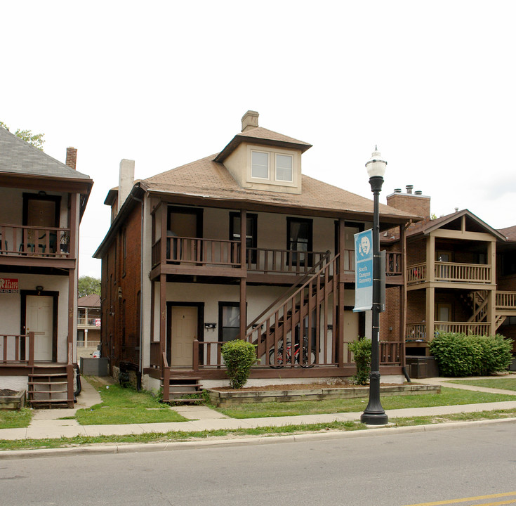 40 E 11th Ave in Columbus, OH - Building Photo