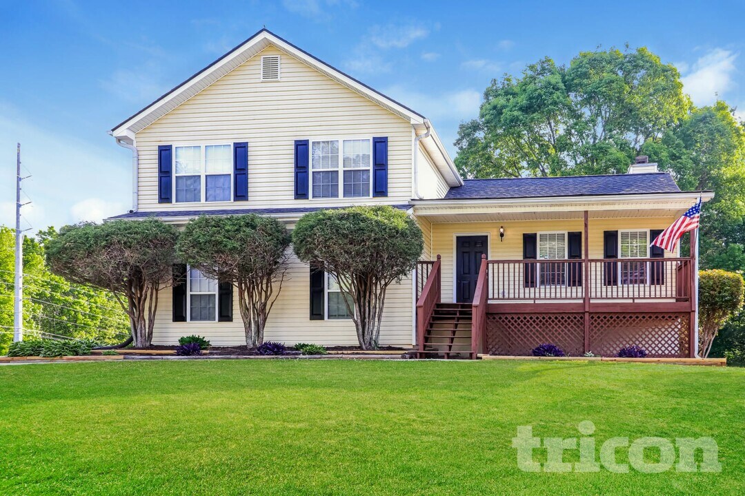 15 Woodwind Dr in Rockmart, GA - Foto de edificio