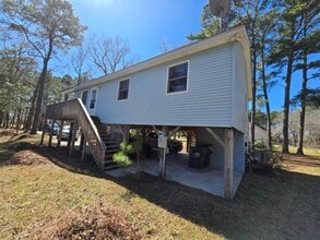 111 Arnold Dr in Powells Point, NC - Building Photo - Building Photo