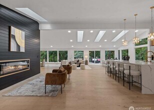 14244 NE 80th Pl in Redmond, WA - Building Photo - Building Photo