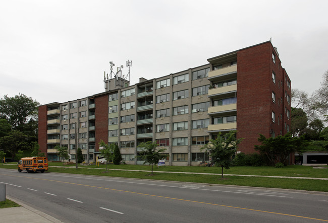 Norseman Apartments in Toronto, ON - Building Photo - Building Photo