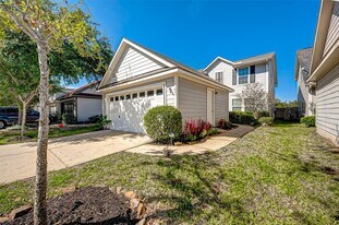 7603 Chalk Hill in Missouri City, TX - Building Photo