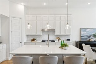 1903 Midhurst Dr in Forney, TX - Building Photo