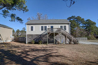 155 Lee St in Holly Ridge, NC - Building Photo - Building Photo