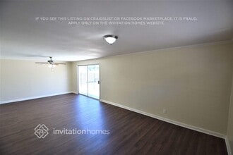 19935 Lanark St in Los Angeles, CA - Building Photo - Building Photo