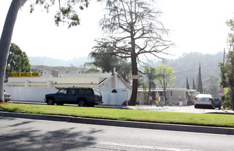 Alosta Mobile Home Park in Glendora, CA - Building Photo - Building Photo