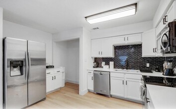 5041 Thunder Rd in Dallas, TX - Building Photo - Building Photo